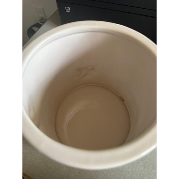 Rae Dunn "Chocolate Frogs" Harry Potter Cookie Jar Canister - NEW WITH TAGS - Picture 8 of 9